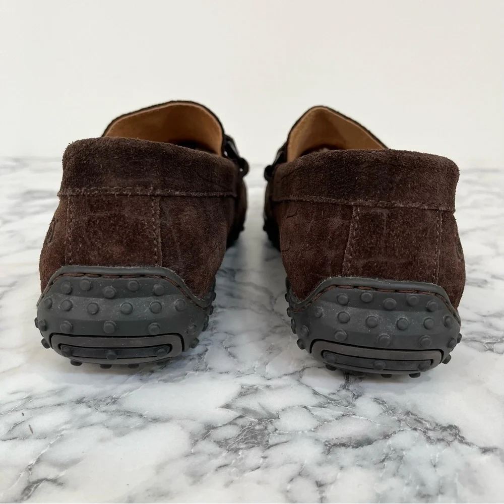 Born croc Embossed brown suede loafers unisex men’s size 9.5 women’s size 10.5